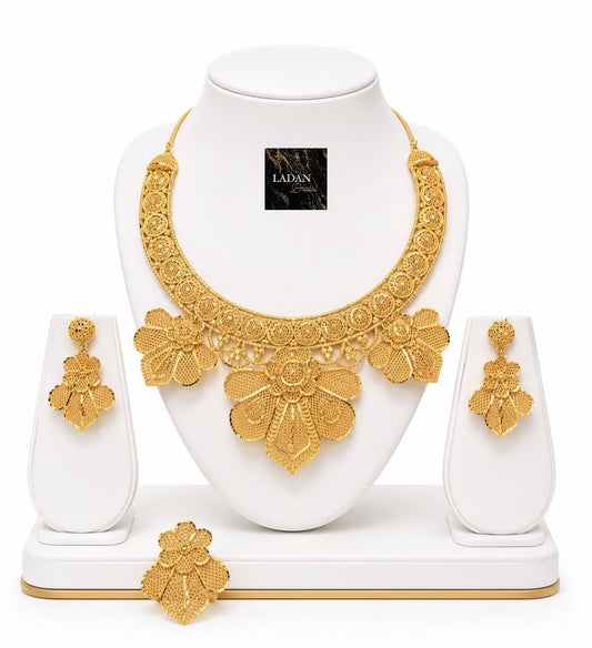Gold Jewellery Set